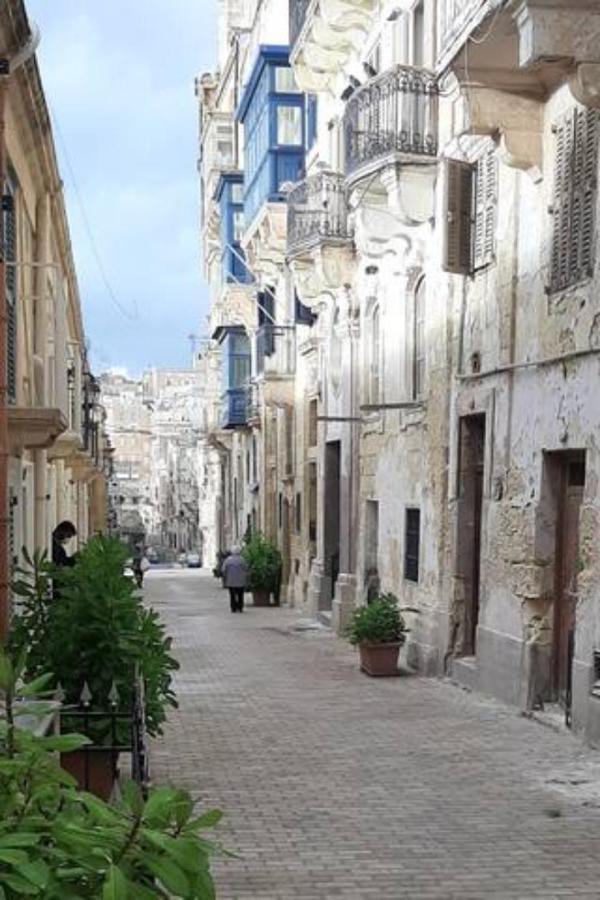 Nr65 Valletta Portview Apartment Екстериор снимка